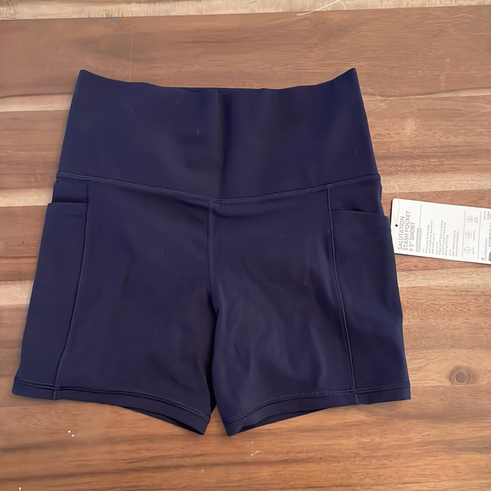 Sz Small Navy Altheta Salutation stash pocket II 5” Short - New!